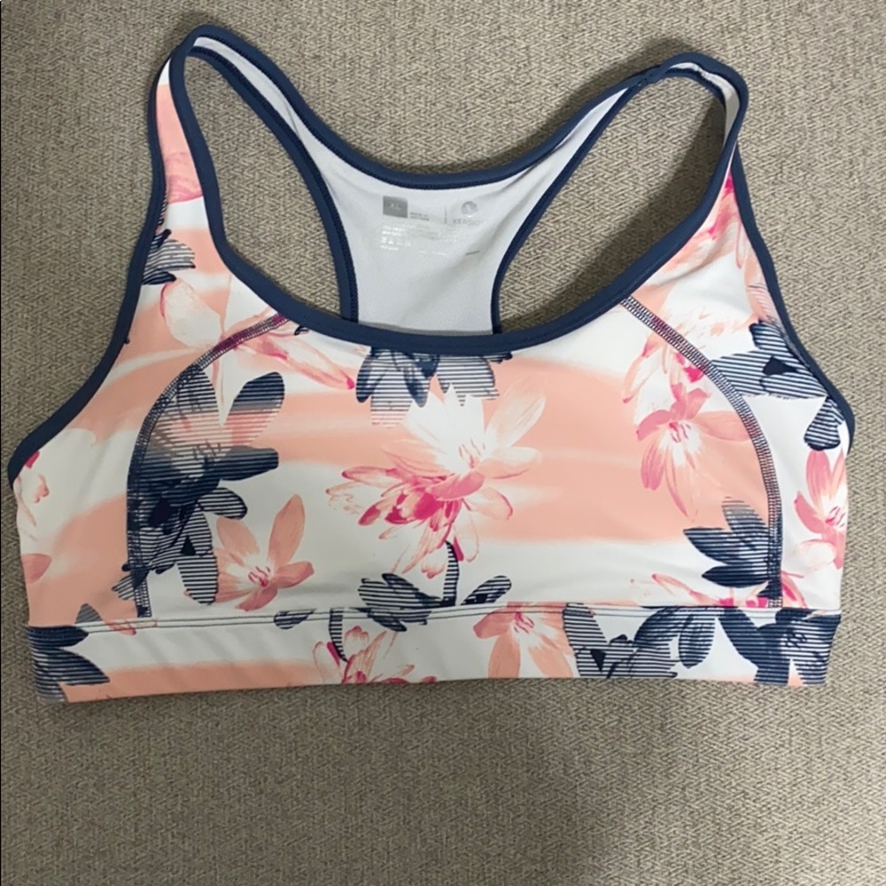 NWOT- sports bra